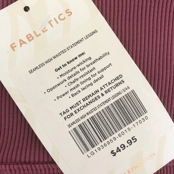 Brand new women’s Fabletics leggings!! - Picture 3 of 5
